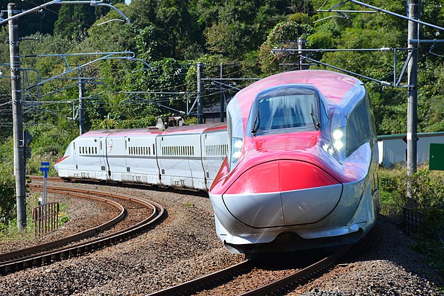 Akita Shinkansen