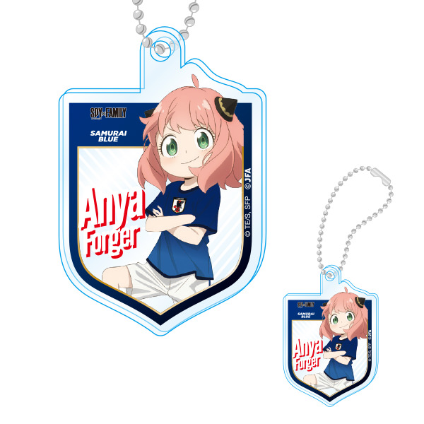 A keychain featuring Anya Forger, part of a line of special collaboration goods between the anime Spy x Family and the Japanese soccer team.