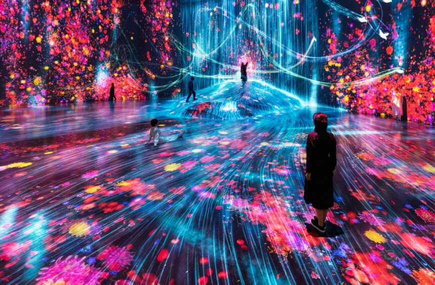 TeamLab Borderless