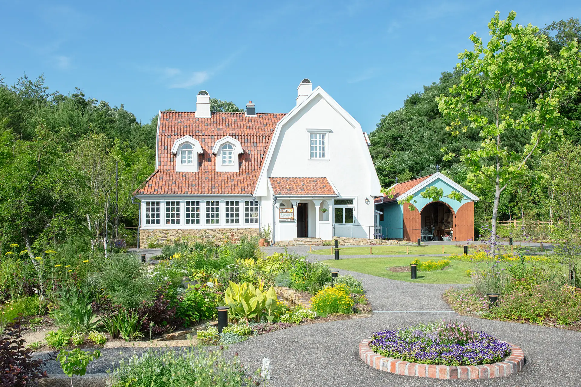 Okino Residence, Valley of Witches Okino Residence, Valley of Witches