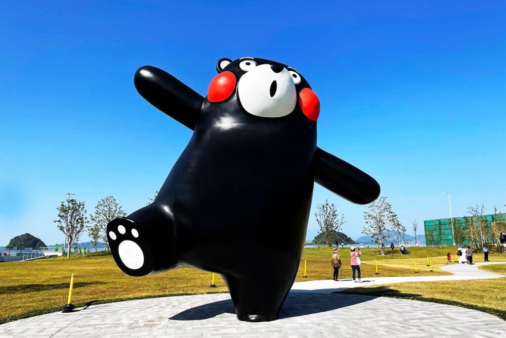 Kumamon Statue