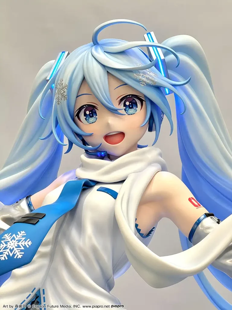 The New Life-size Snow Miku Statue