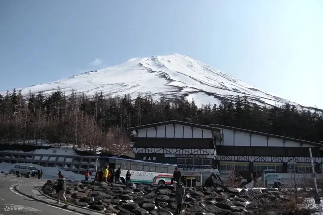 Mt Fuji 5th Station, Kawaguchiko, Gotemba Outlet Mall Tour