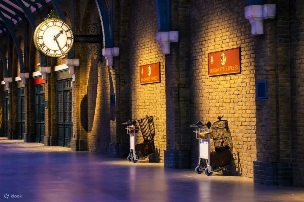 Warner Bros. Studio Tour Tokyo - Platform 9 3/4