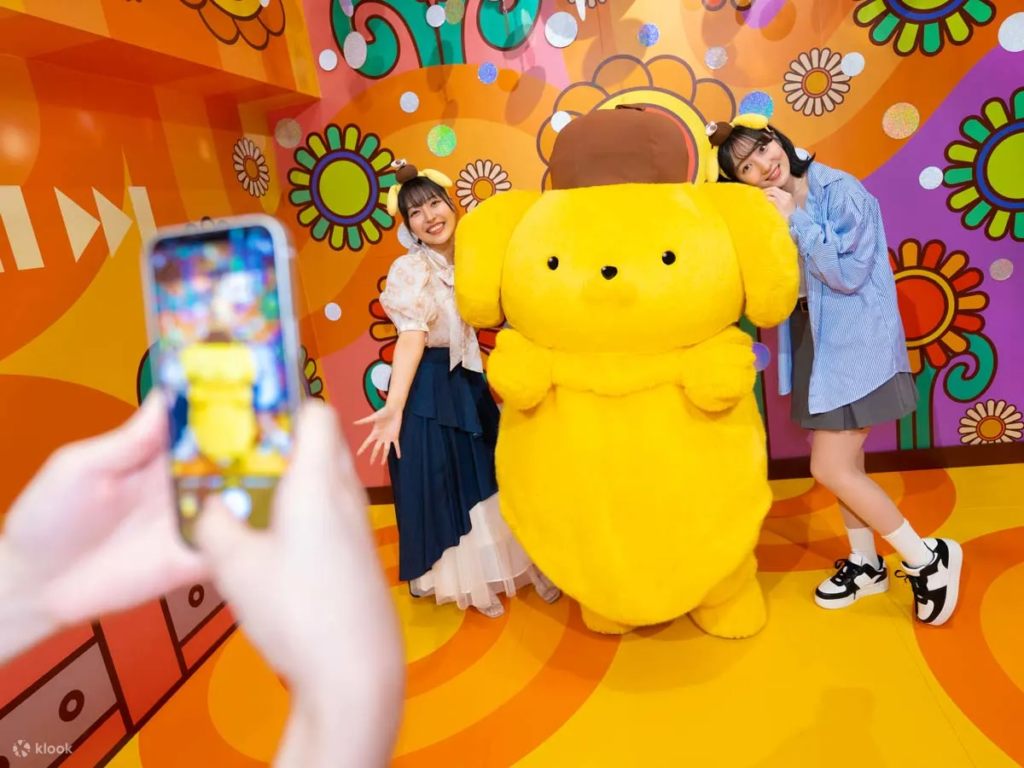 Pom Pom Purin at Sanrio Puroland