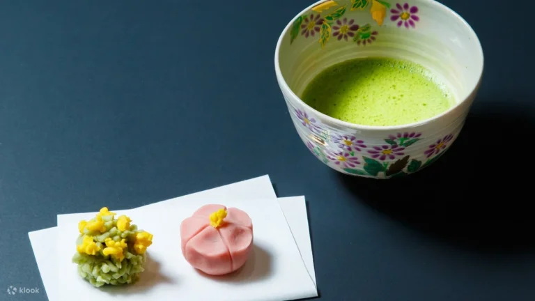 Traditional Tea Ceremony Experience in Tokyo