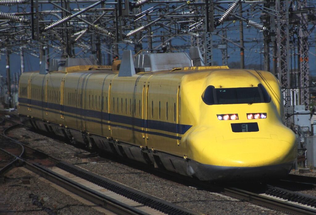 JR Central "Doctor Yellow", April 2013