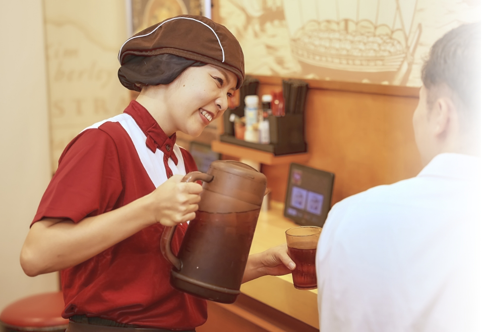 Staff may provide refills of drinks such as tea but customers are trusted with the water pitchers.