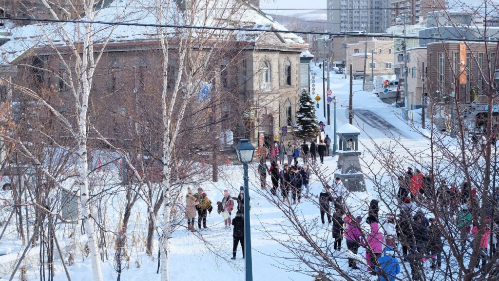 Large crowds of tourists can now be found in many areas of Otaru during winter months