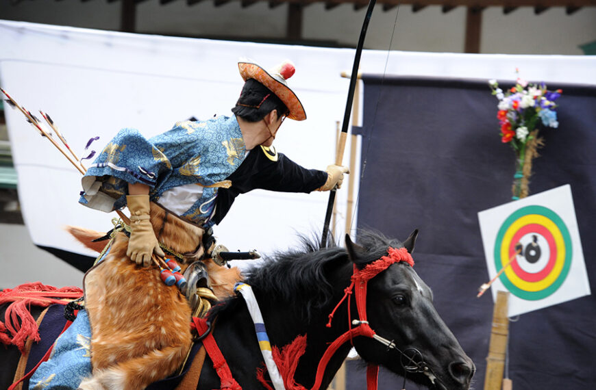 Tsurugaoka Hachimangu Shrine Yabusame