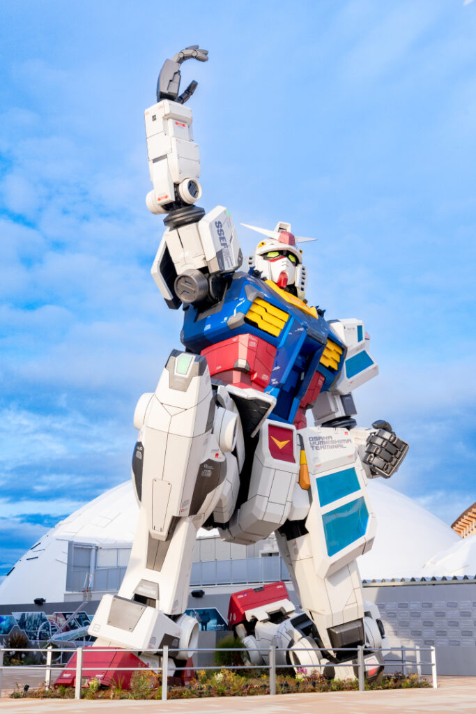 insinde gundam pavilion 12