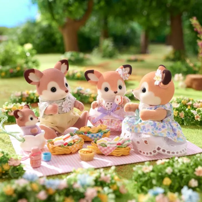 Sylvanian Families 40th Anniversary 12