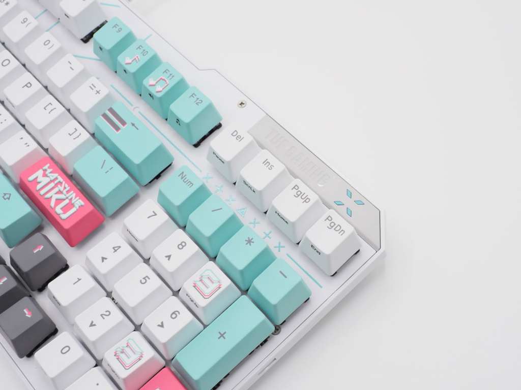 hatsune miku tuf new images 19