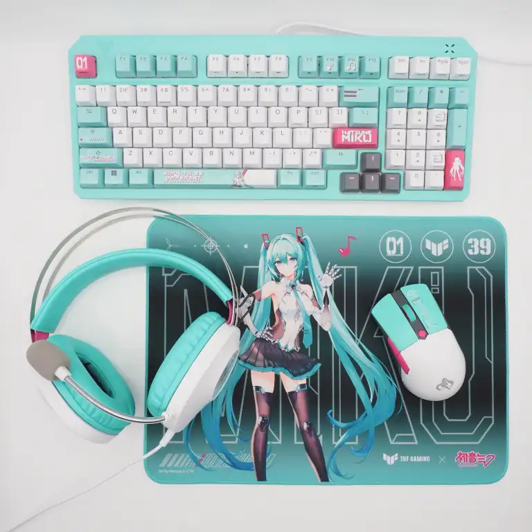 hatsune miku tuf new images 49
