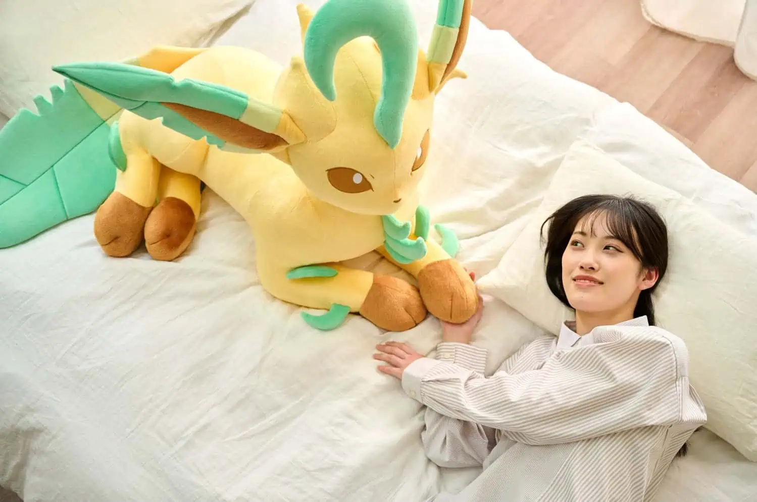 Life size Leafeon 16