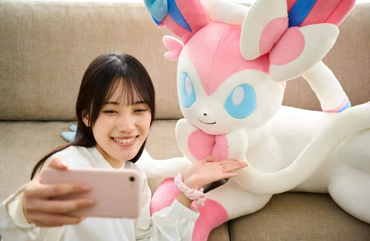 Life size Sylveon 15