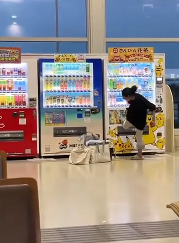 Okinawa Airport 2