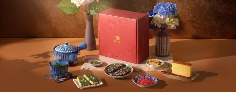 Sakuraco Subscription Box