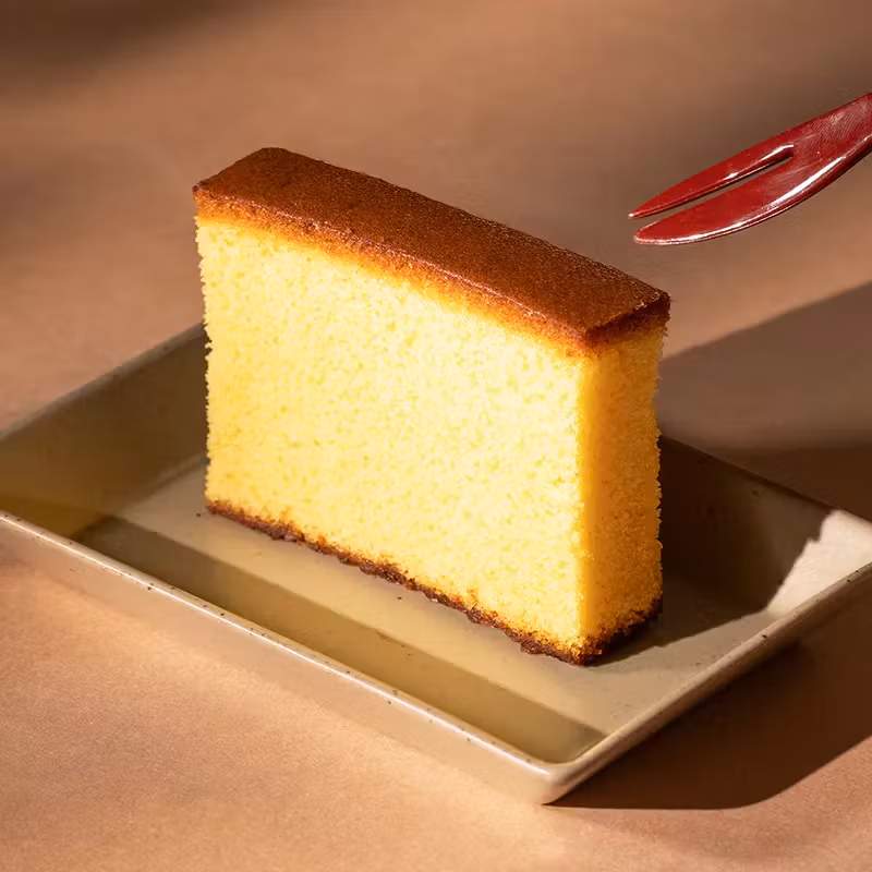 Sakuraco Subscription Box Nagasaki Honey Castella