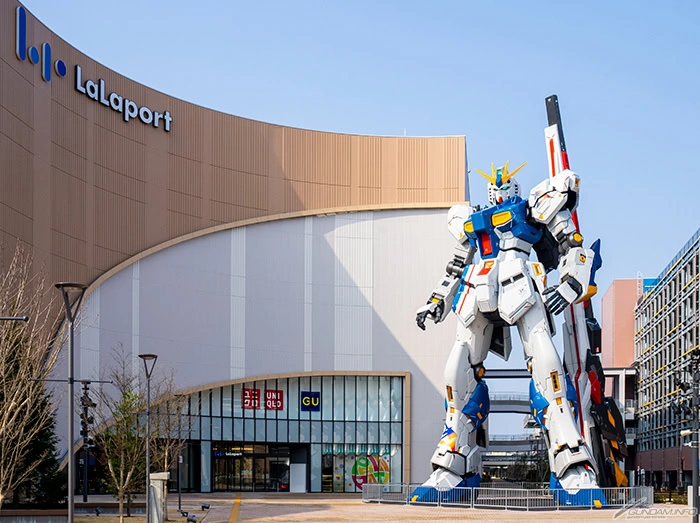 fukuoka RX 93ff nu Gundam