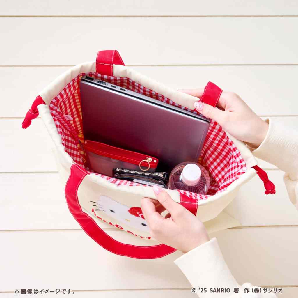 hello kitty familymart 6