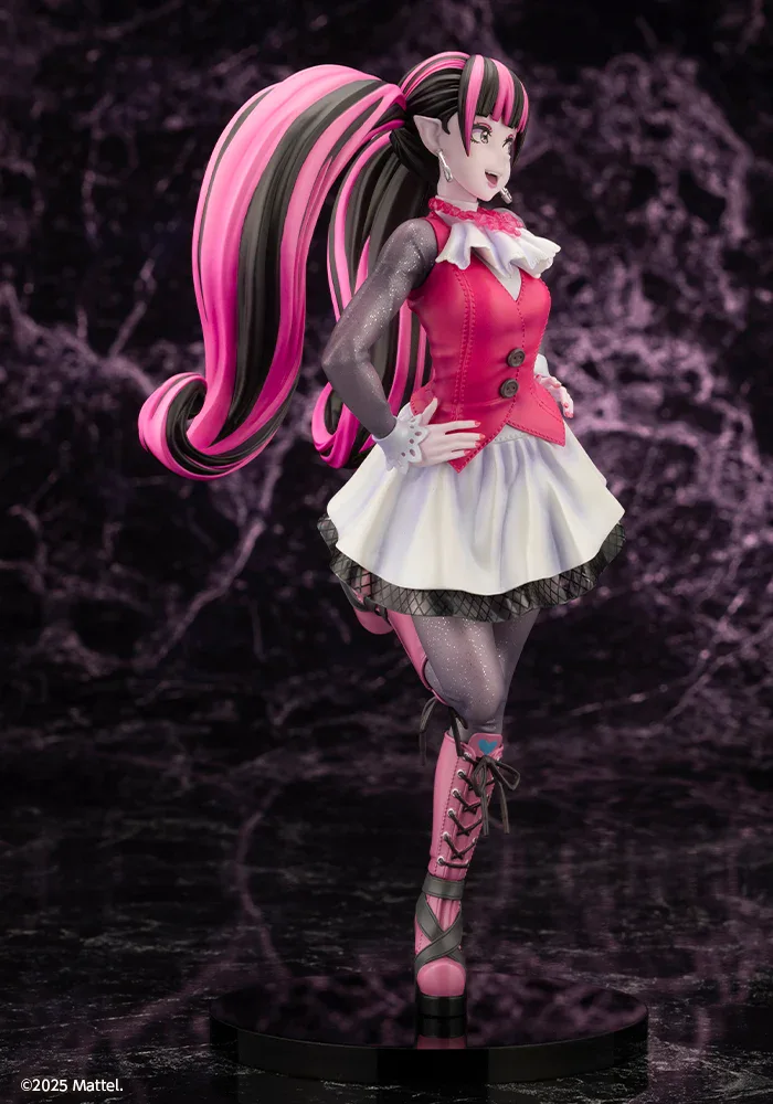 Draculaura Figure 7
