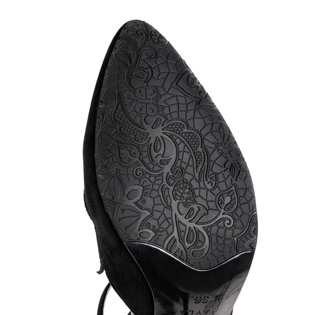 MAYLA NieRAutomata 14