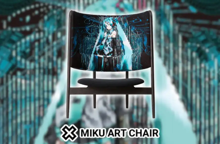 Miku Art Chair