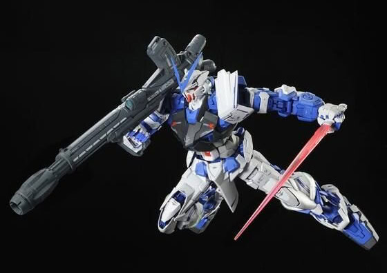 Perfect Grade (PG) 160 Gundam Astray Blue Frame gunpla 7