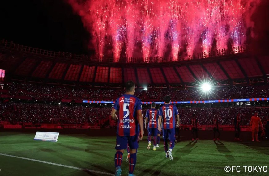 Cheer on FC TOKYO: Experience a Thrilling Football Game at Ajinomoto Stadium!