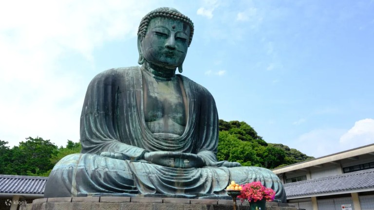 Kamakura & Enoshima Day Trip: Temples, Seaside Views & Tea Ceremony