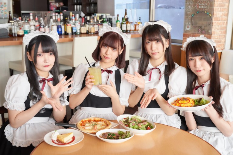 HoneyHoney Maid Cafe in Ikebukuro: A Sweet Escape