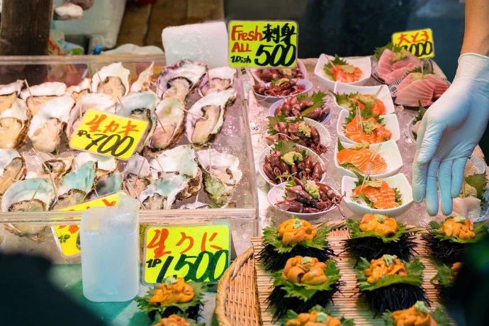 Tsukiji Fish Market Food Tour: A Private Culinary Adventure in Tokyo!