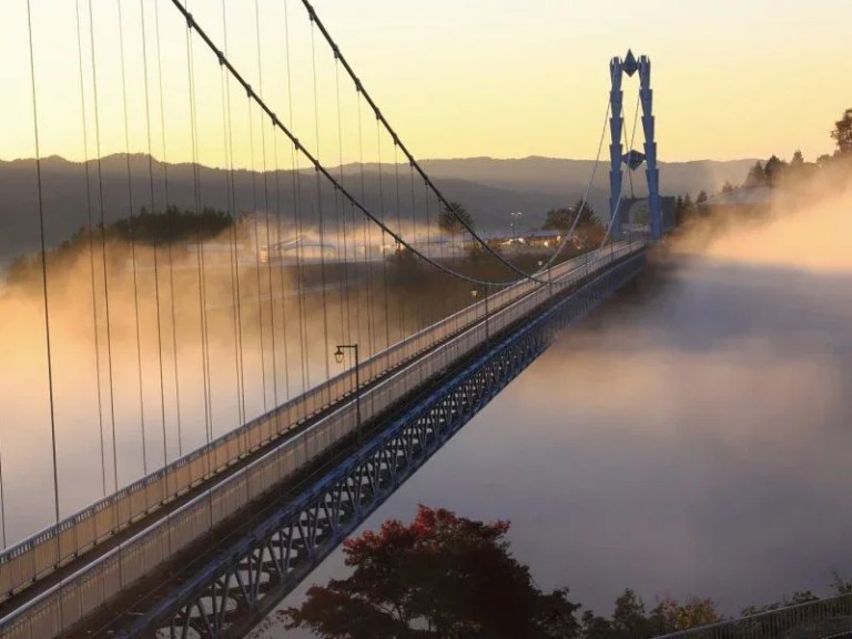 Explore Hitachi Station, Ryujin Bridge & Ajigaura Beach: A Day Tour