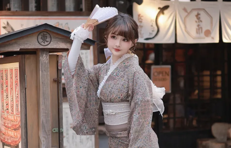Asakusa Kimono/Yukata Rental & Photography Experience (Tokyo: Capture Your Memories in Style!)