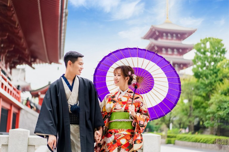 Experience Authentic Kimono & Yukata in Asakusa!