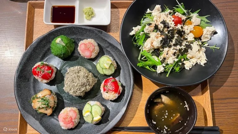 Asakusa Sushi Making: Learn to Craft Sustainable Vegetable Temari Sushi