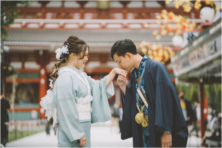 Asakusa Kimono Photoshoot: Capture Your Tokyo Memories with HANAYAKA