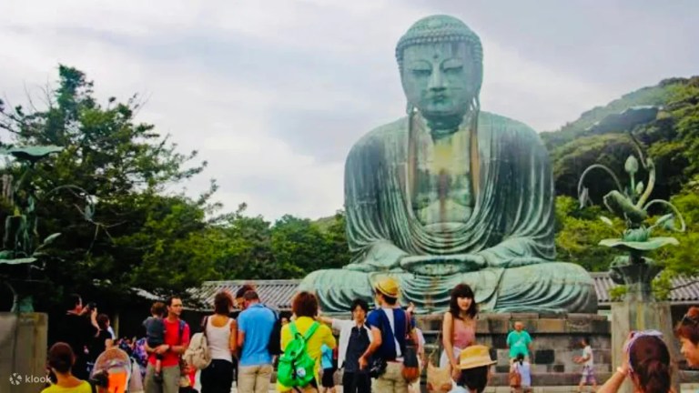 Kamakura Day Trip: Private Tour from Tokyo with English-Speaking Driver