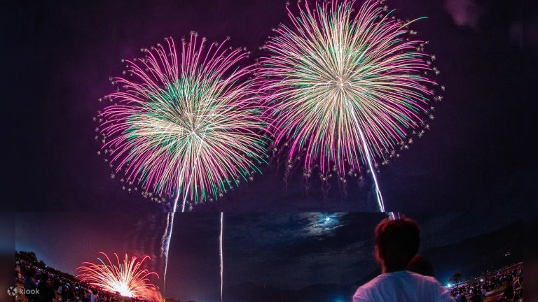 Autumn Fireworks Festival: Bus Transfer & Viewing Seats from Tokyo