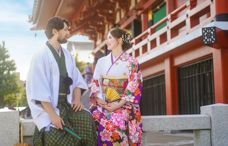 Experience Asakusa: Kimono Rental & Photography by HANAYAKA