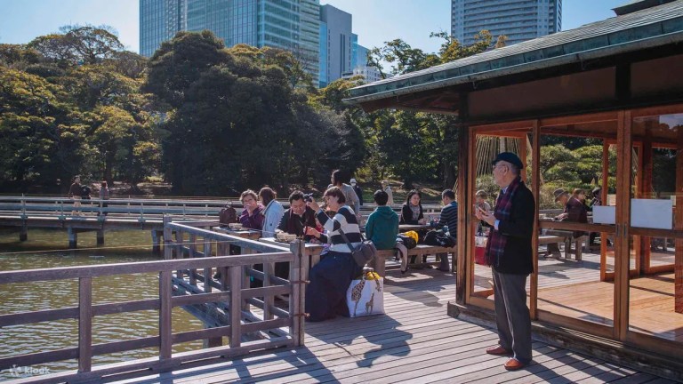 Explore Tokyo's Samurai History with an Expert