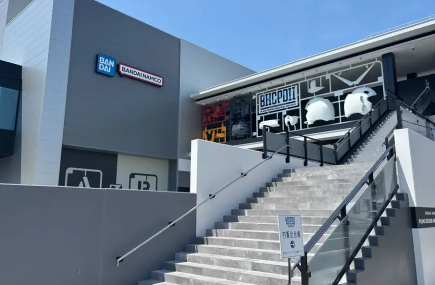 BANDAI HOBBY CENTER PLAMO DESIGN INDUSTRIAL INSTITUTE MUSEUM INSIDE PHOTO 7 1024x768