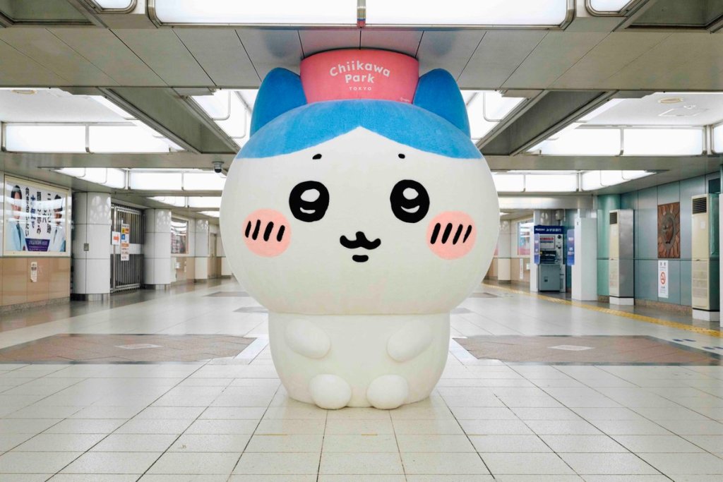 Giant Chiikawa plushies 3