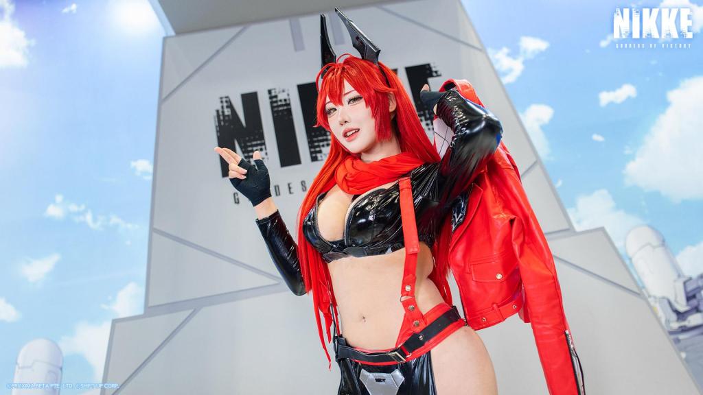 Goddess of Victory NIKKE cosplay show 13