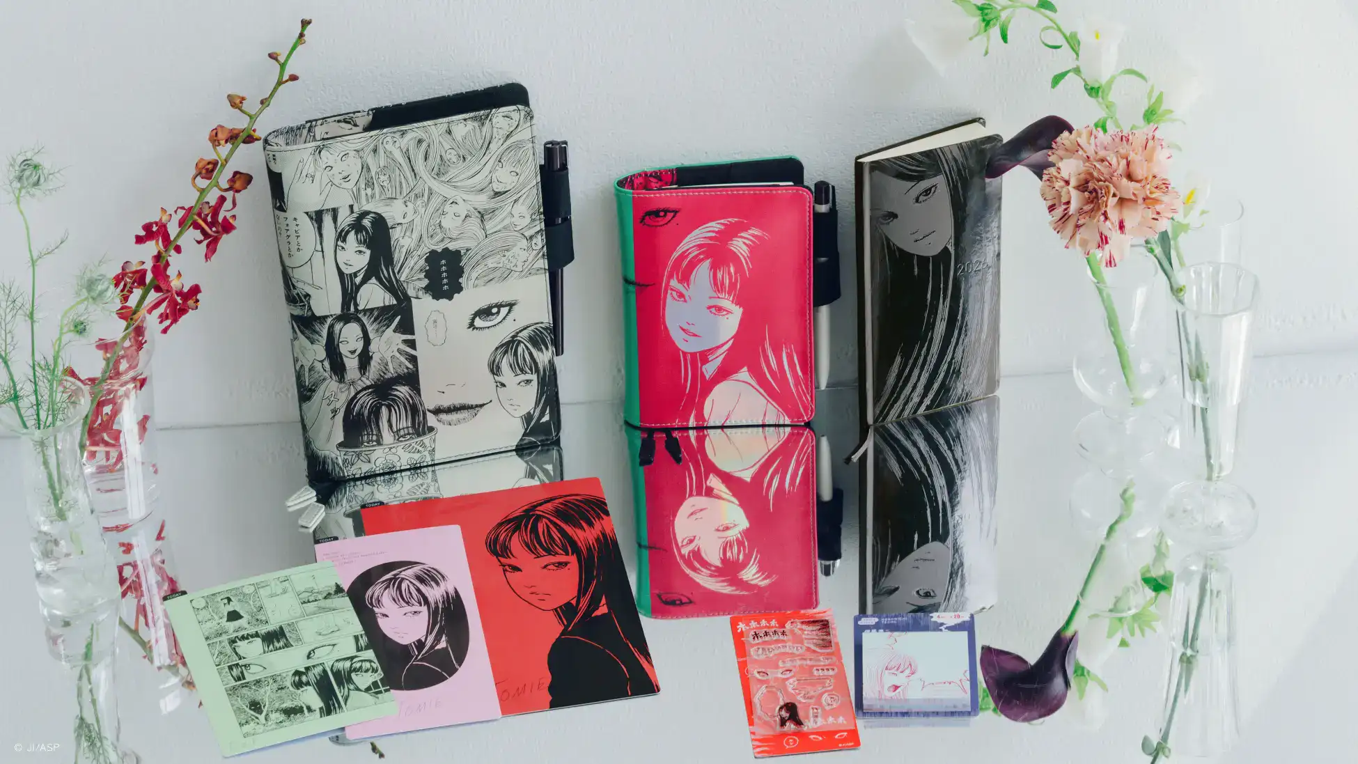 niboshi☺︎journal　0709 Junji Ito: Tomie - Knowing Smile A6 Original Size - Techo