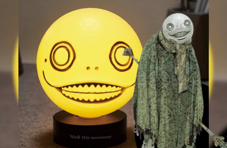 NieR 15th Anniversary Room Light Emil 1