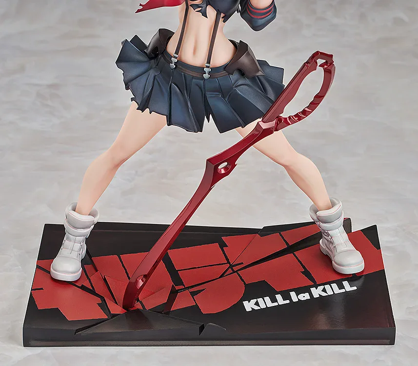 Ryuko Matoi Transformation Ver goodsmile 9